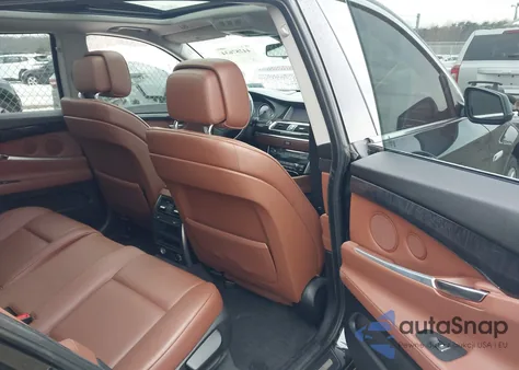 2013 BMW 535I Gran Turismo xDrive z USA, uszkodzony, nr VIN WBASP2C51DC339181